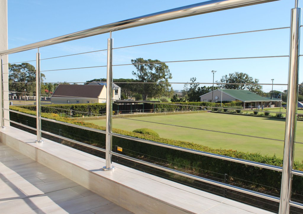 Stainless Steel Combination Rail and Cable Balustrade